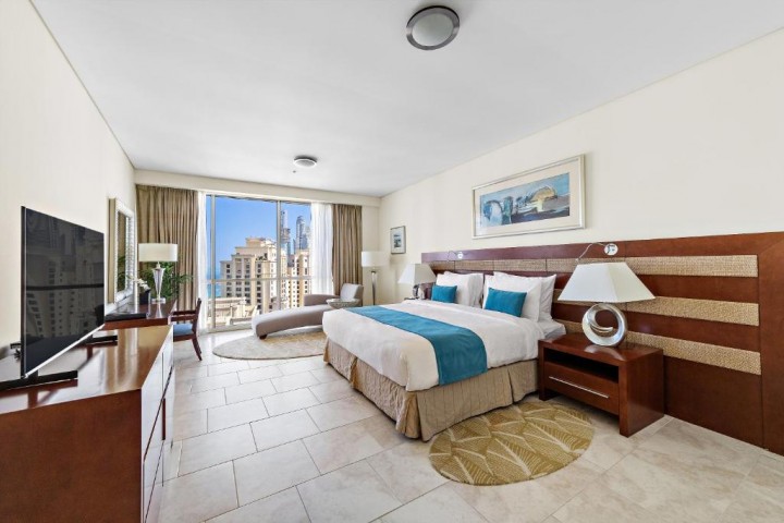 Two Bedroom Apartment Near Pacific Supermarket 2 Luxury Bookings