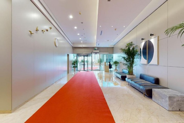 Deluxe Room Near Pacific Supermarket 8 Luxury Bookings