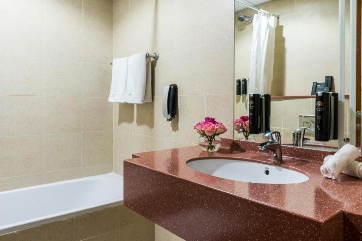 Two Bedrom Apartmnt In Duba Marina Near Fresh&Care 1 Luxury Bookings