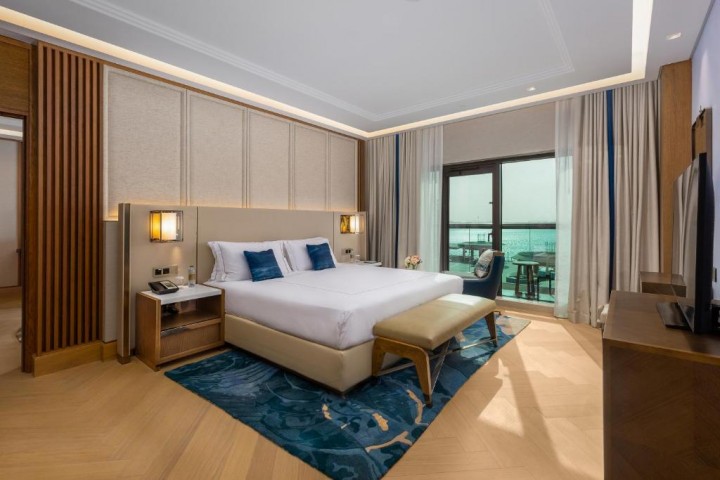 Luxury Suite Room In Palm Jumeirah 0 Luxury Bookings