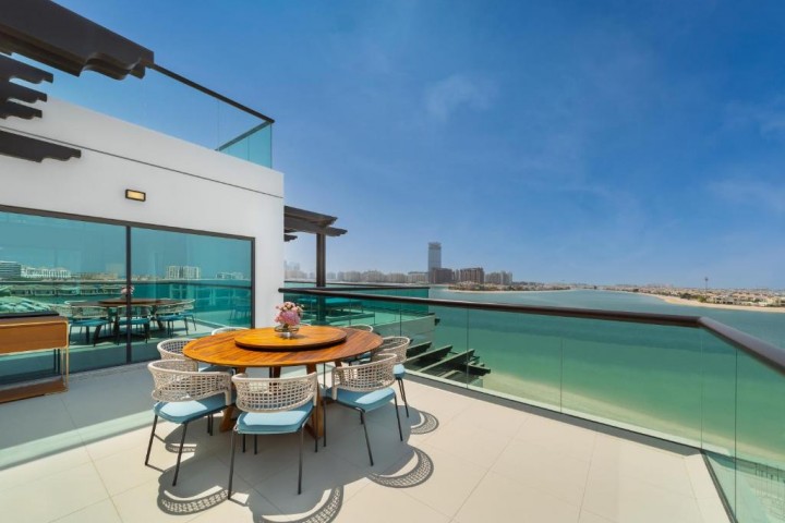 Luxury Suite Room In Palm Jumeirah 14 Luxury Bookings