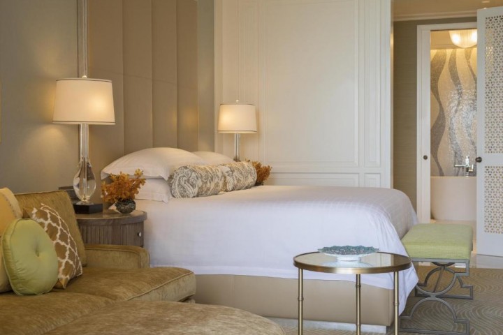 ultra luxury delux room nearby Dubai Canal Station 0 Luxury Bookings