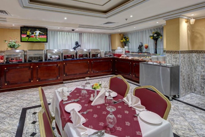 Standard Room Near Kadooli Supermarket 10 Luxury Bookings