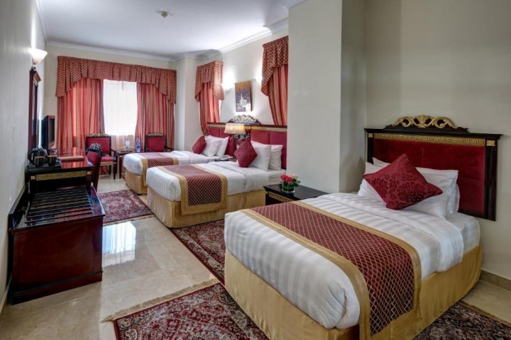 Standard Room Near Kadooli Supermarket 12 Luxury Bookings