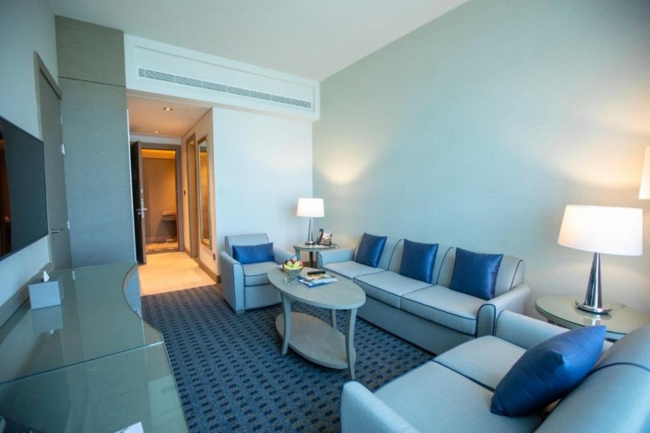 Premium King Suite Near Football Academy 7 Luxury Bookings