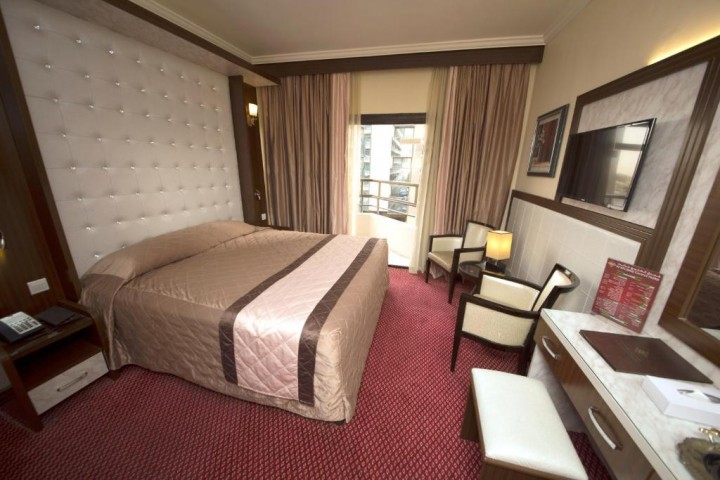 Standard Room Near Habib Bank Baniyas 6 Luxury Bookings