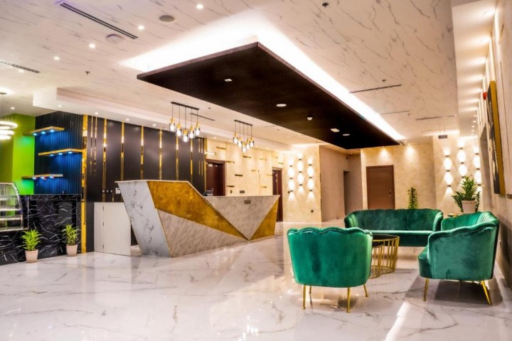 Standard Room Near Reef Mall By Luxury Bookings. 11 Luxury Bookings