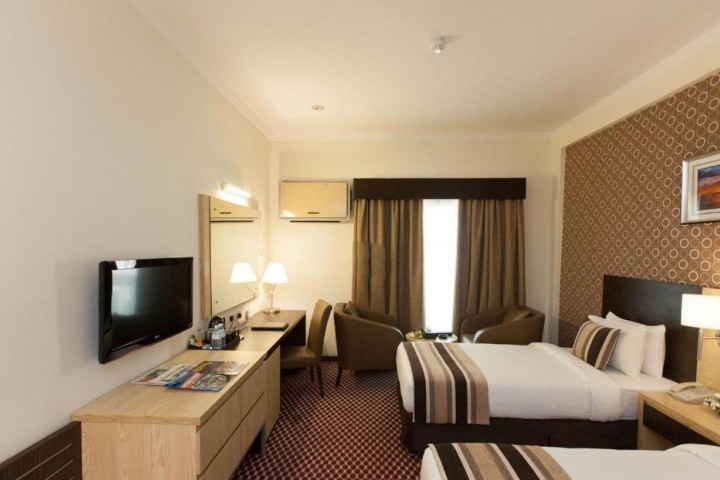 Standard Room Near Desi Junction 11 Luxury Bookings