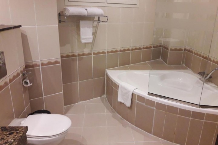 Classic Room Near Al Ghurair Centre 12 Luxury Bookings