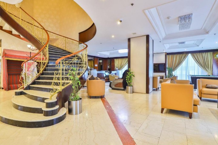 Deluxe Room Near Al Rigga Metro By Luxury Bookings 4 Luxury Bookings