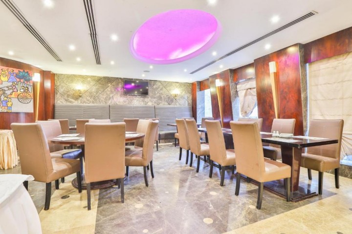 Deluxe Room Near Al Rigga Metro By Luxury Bookings 9 Luxury Bookings