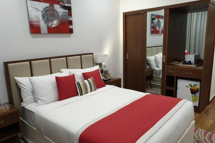 Deluxe Room Near New West Zone Market 5 Luxury Bookings