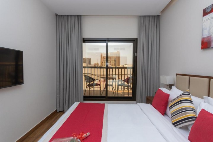 Deluxe Room Near New West Zone Market 7 Luxury Bookings