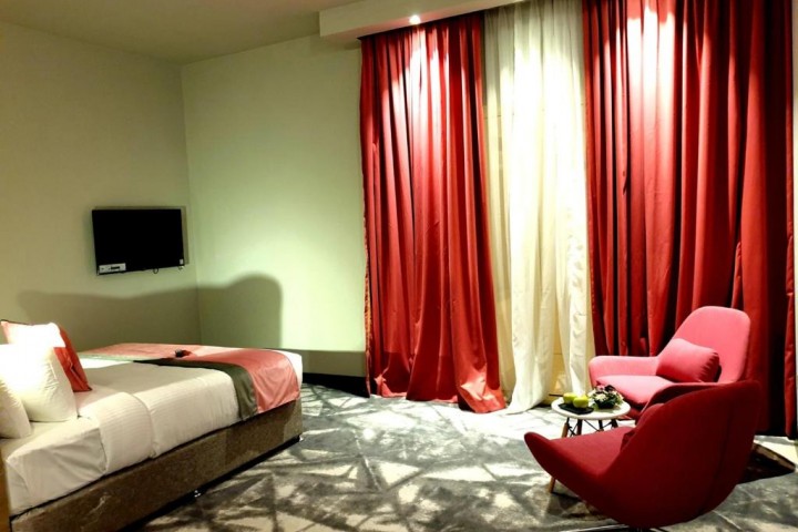 Executive Suite Near Sharaf Dg Building 0 Luxury Bookings