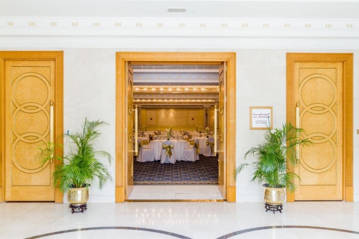 Executive Suite Near Voda Club By Luxury Bookings 26 Luxury Bookings