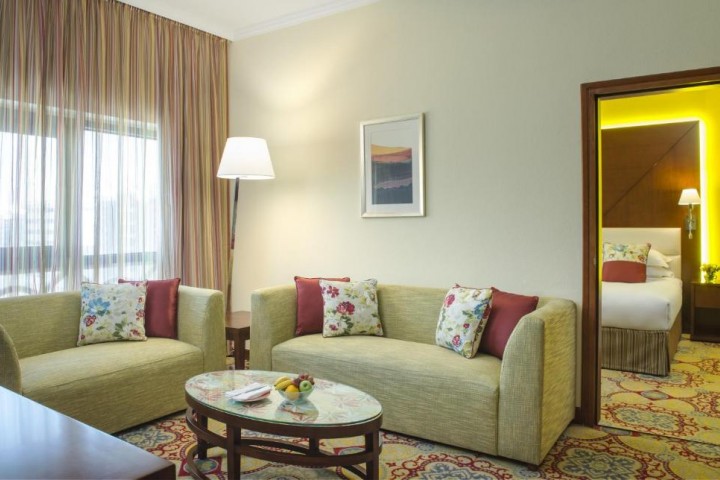 Deluxe Room Near Viva Supermarket 18 Luxury Bookings