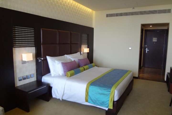 Classic Room Near Al Maya Super Market. 16 Luxury Bookings