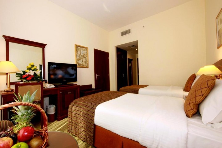 King Suite Near Ghubaiba Building 7 Luxury Bookings