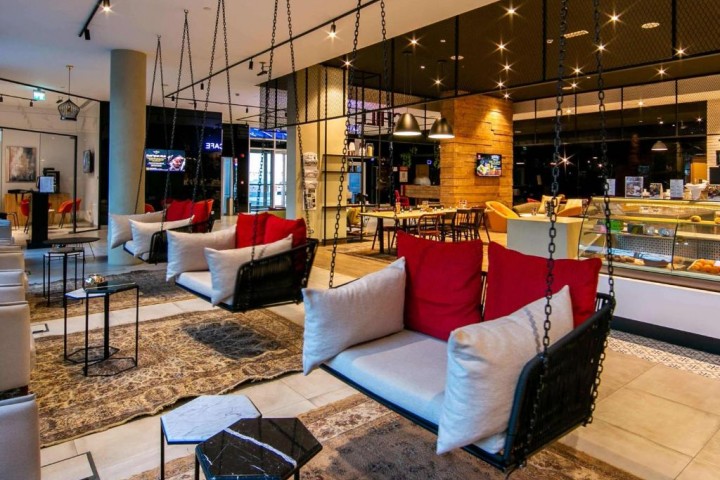 Deluxe Room Near Mall Of Emirates Ad 21 Luxury Bookings