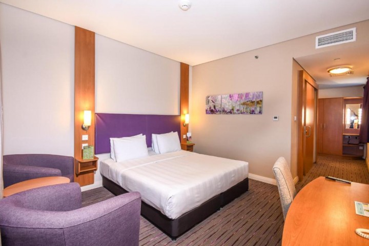 Double Room Near Aerosoft Residence 6 Luxury Bookings