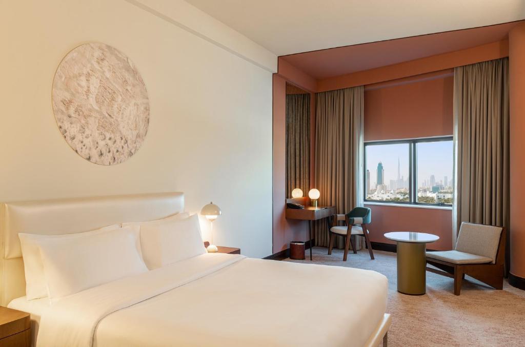 Deluxe Room Near Ggico Metro Station Luxury Bookings