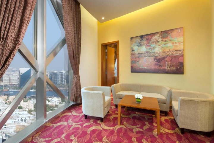 Premium Room Near Burjuman Metro by Luxury Booking 6 Luxury Bookings