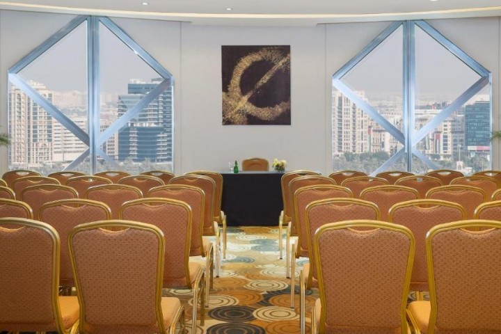Suite Room Near Burjuman Metro 10 Luxury Bookings
