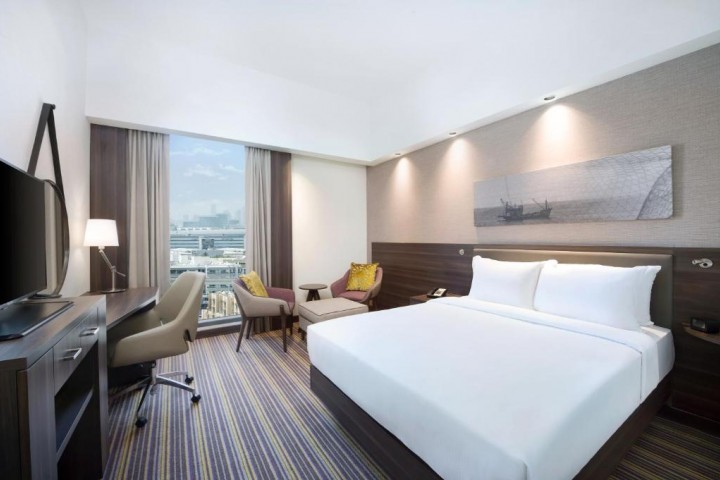 Queen Room Near Sunrise Supermarket 0 Luxury Bookings