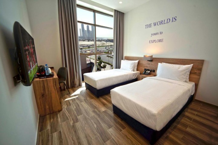Deluxe Room Near Dubai Wharf Tower By Luxury Bookings 18 Luxury Bookings