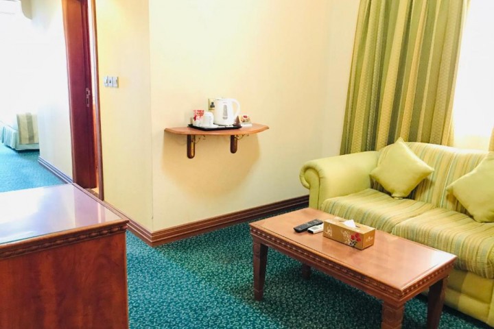 Executive Room Near Baniyas Square Metro 6 Luxury Bookings