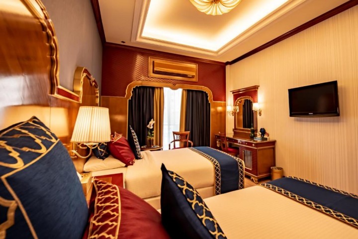 Executive Room Near Baniyas Square Metro 15 Luxury Bookings