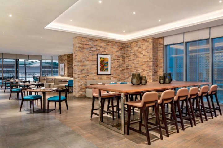 One Bedroom Family Suite Near Sherina Plaza 13 Luxury Bookings