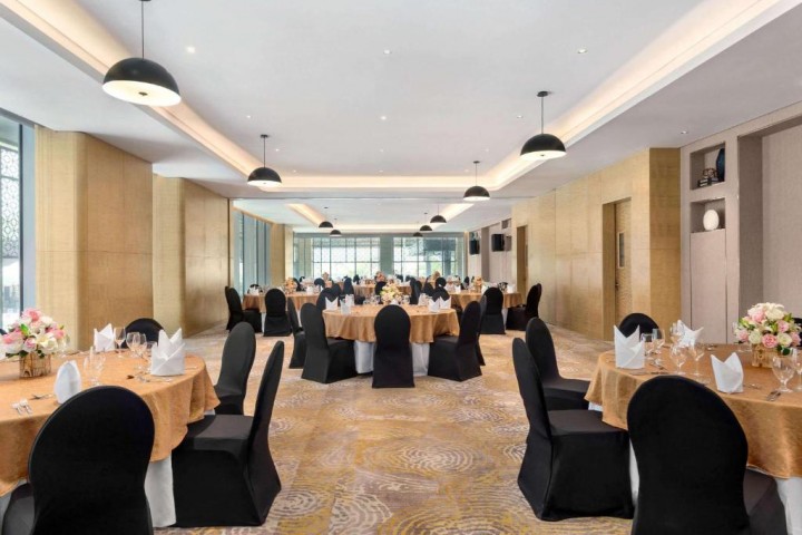One Bedroom Family Suite Near Sherina Plaza 17 Luxury Bookings