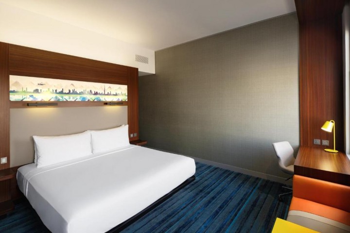 Suite Room Near Airport Near by Makhtoom Airport 1 Luxury Bookings