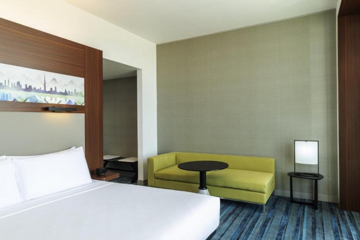 Suite Room Near Airport Near by Makhtoom Airport 9 Luxury Bookings