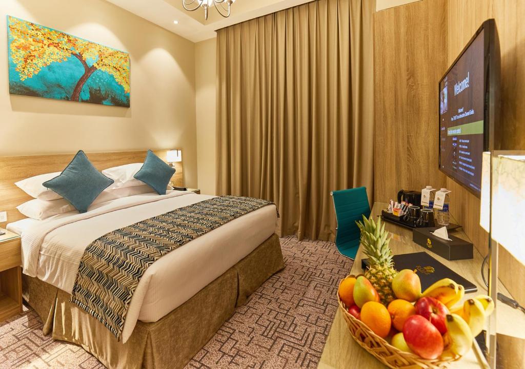 Classic Room Near Emirates MAll By Luxury Bookings Luxury Bookings