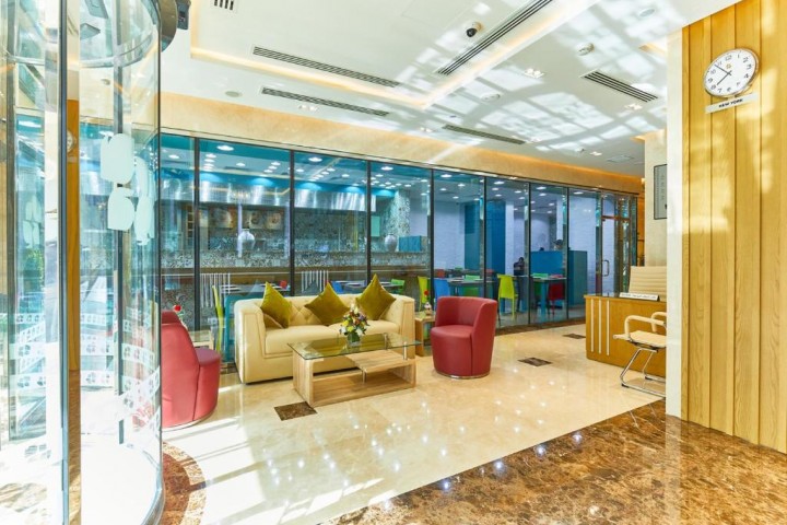 Classic Room Near Emirates MAll By Luxury Bookings 21 Luxury Bookings