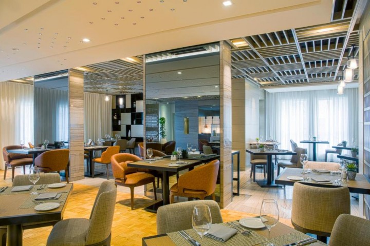 Executive Suite Near Adcb Metro By LuxuryBookings 10 Luxury Bookings
