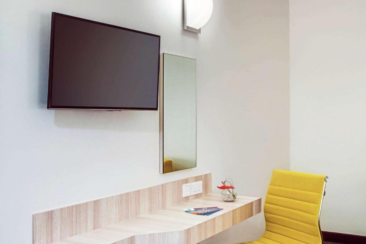 Standard Room Near Dragon Mart By Luxury Bookings 15 Luxury Bookings
