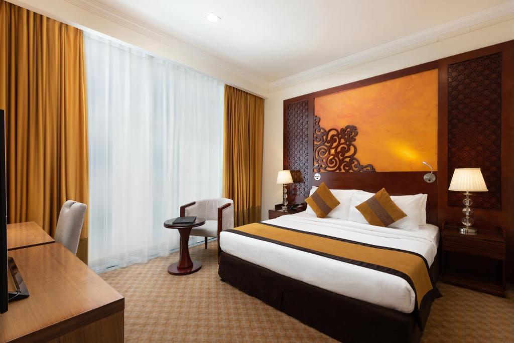 Standard Room Near Al Rigga Metro Luxury Bookings