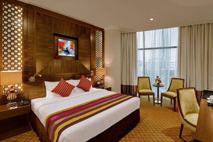 Standard Room Near Al Rigga Metro 1 Luxury Bookings