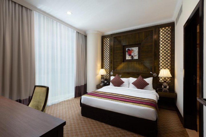 Standard Room Near Al Rigga Metro 14 Luxury Bookings