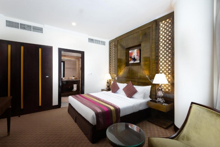 Standard Room Near Al Rigga Metro 24 Luxury Bookings