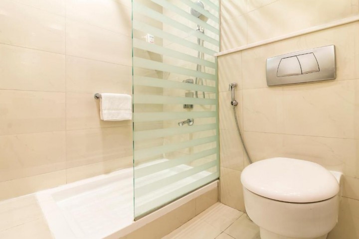 Double Room Near Mall Of Emirates Ac 5 Luxury Bookings