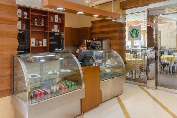 Premium Room Near Al Rigga Metro 14 Luxury Bookings