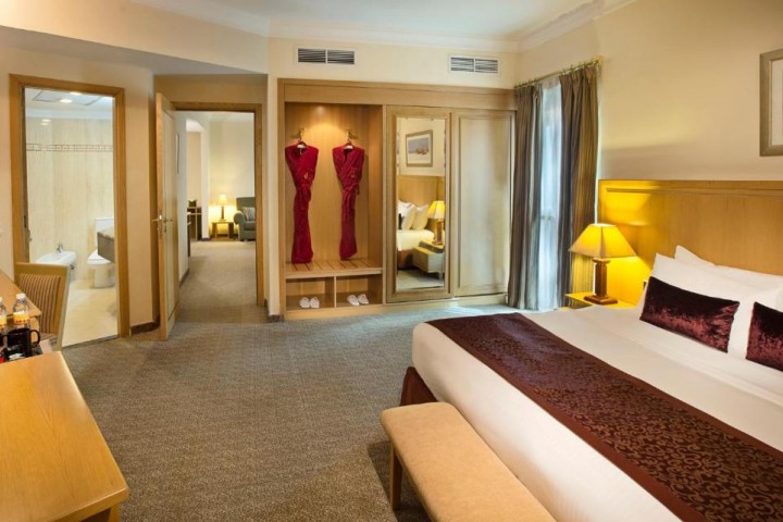 Standard Room Near Port Saeed Plaza 10 Luxury Bookings