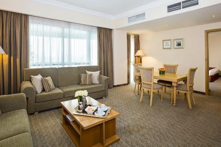 Suite Room Near Port Saeed Plaza 1 Luxury Bookings