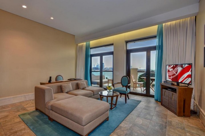Ultra Luxury Two Bedroom Apartment In Palm 3 Luxury Bookings