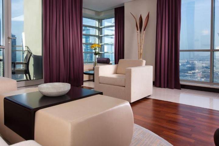 Three Bed Apart In Jlt Clster T Ner Al Sef Tower 3 3 Luxury Bookings
