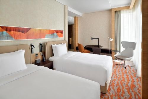 Standard King Room Near Marina Mall 2 Luxury Bookings